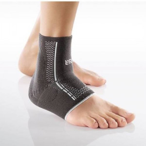 Produktbild von CELLACARE Malleo Comfort Sprunggel.Bandage Gr.2